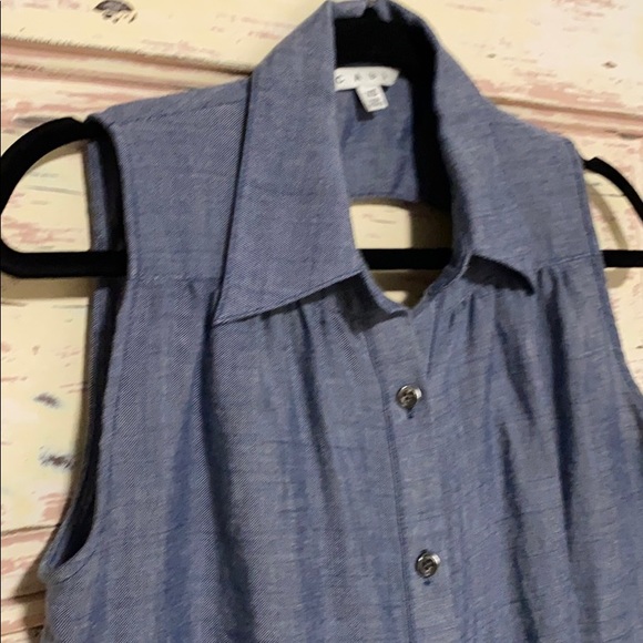 CAbi Chambray Sleeveless Shirt - Picture 3 of 7